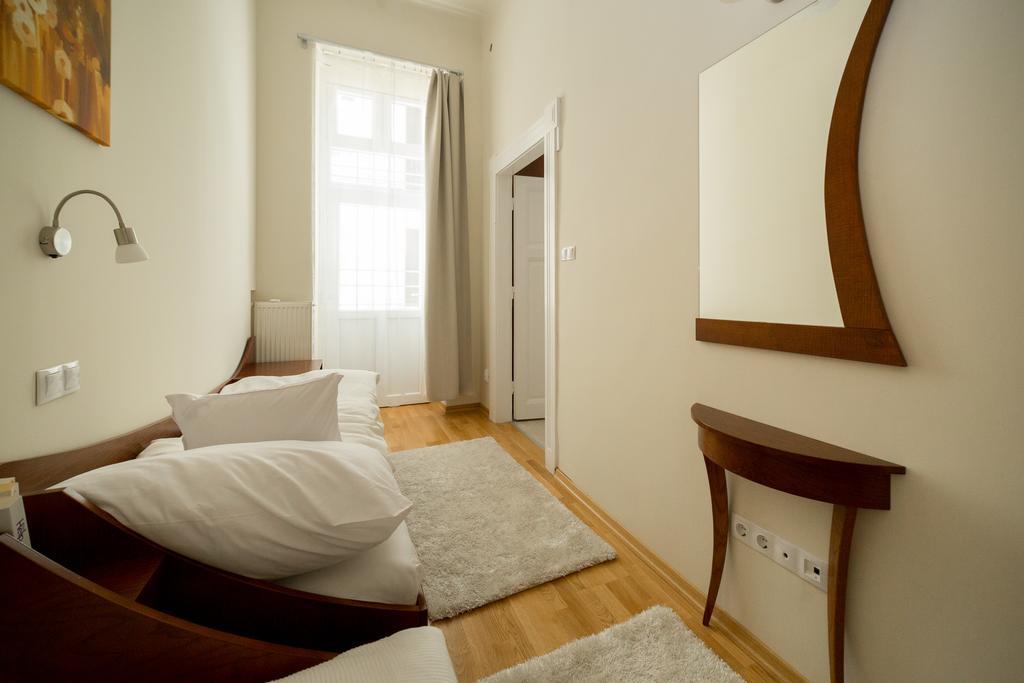Family Buddha Apartment 부다페스트 외부 사진