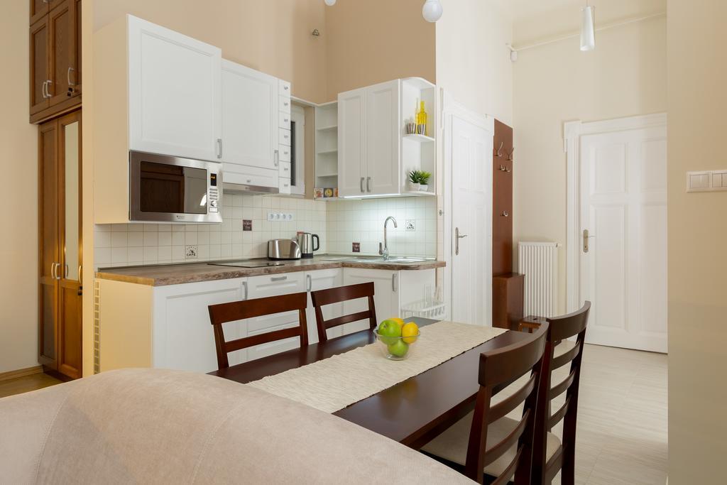 Family Buddha Apartment 부다페스트 외부 사진